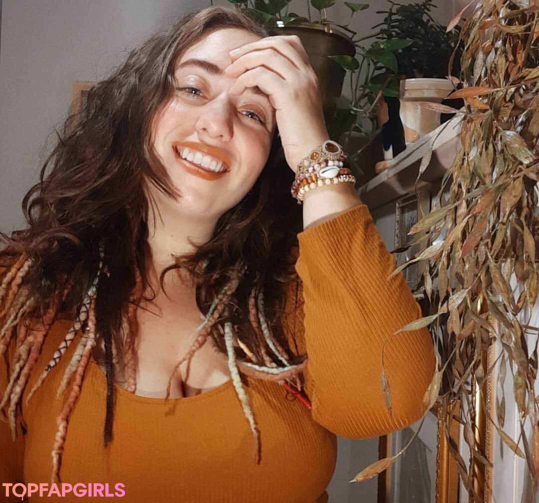 lartdanstoutessesformes model nice photo