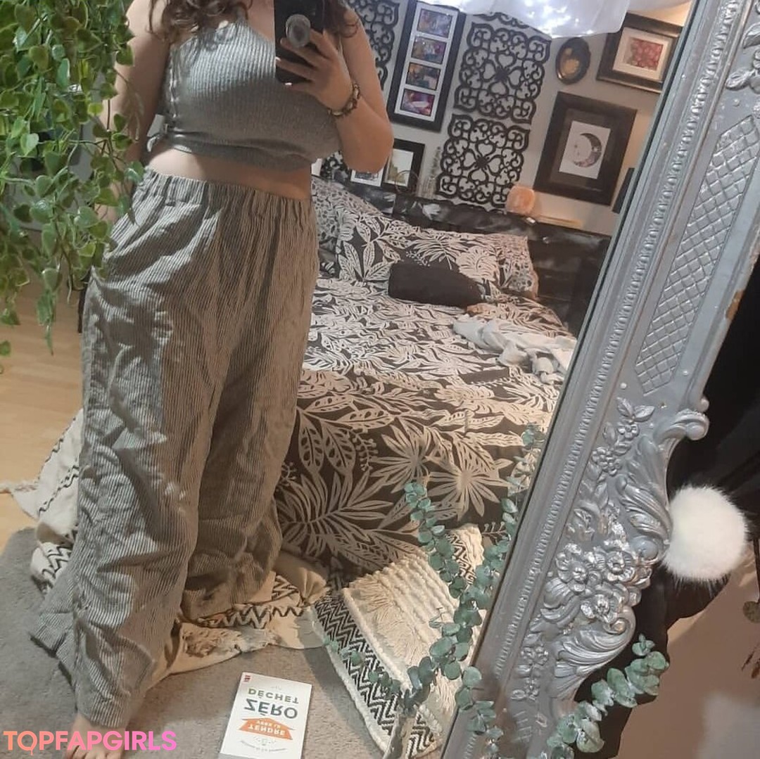 anime babe onlyfans sexy nudes picture