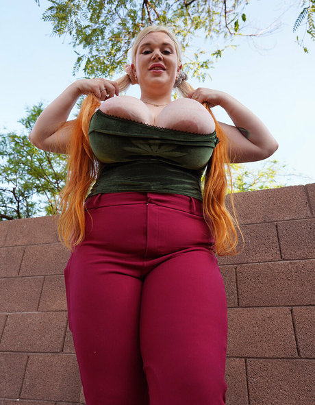 black hair milf onlyfans pornos gallery