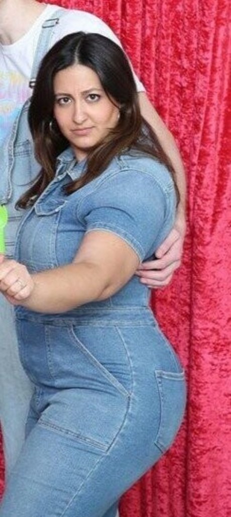 Nicole Enayati top pornstar photo