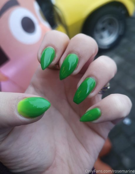 stepdaughter onlyfans beautiful nude pictures