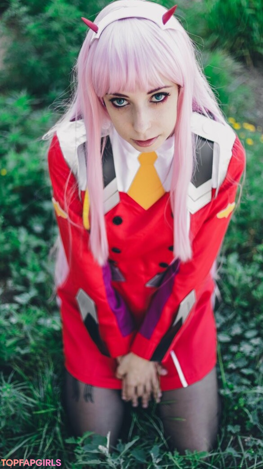 SerasCosplay star art gallery