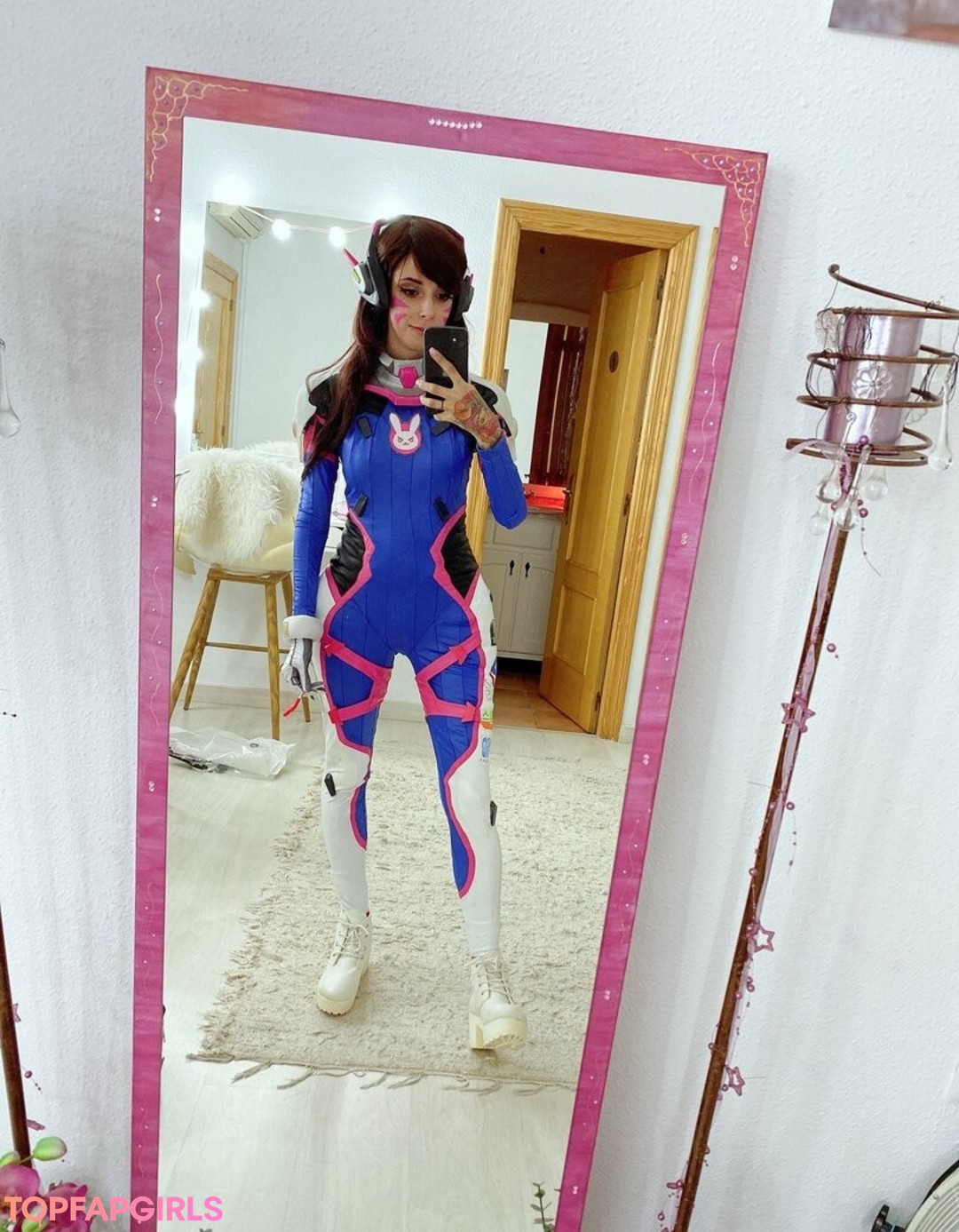 SerasCosplay porn model pictures
