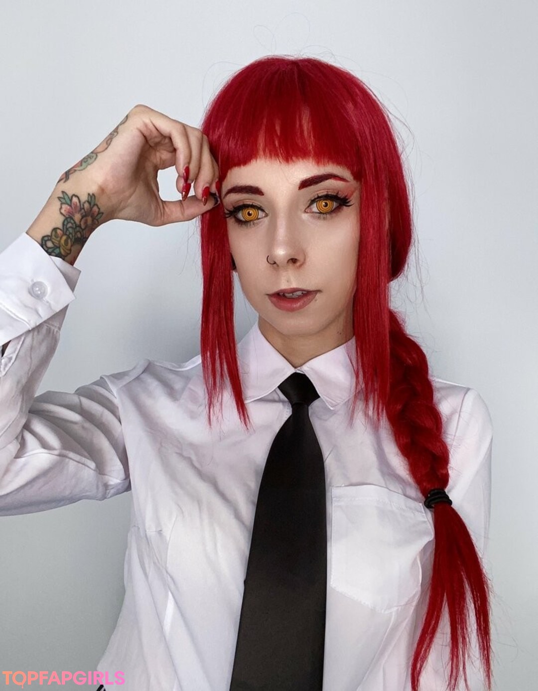 SerasCosplay model top images