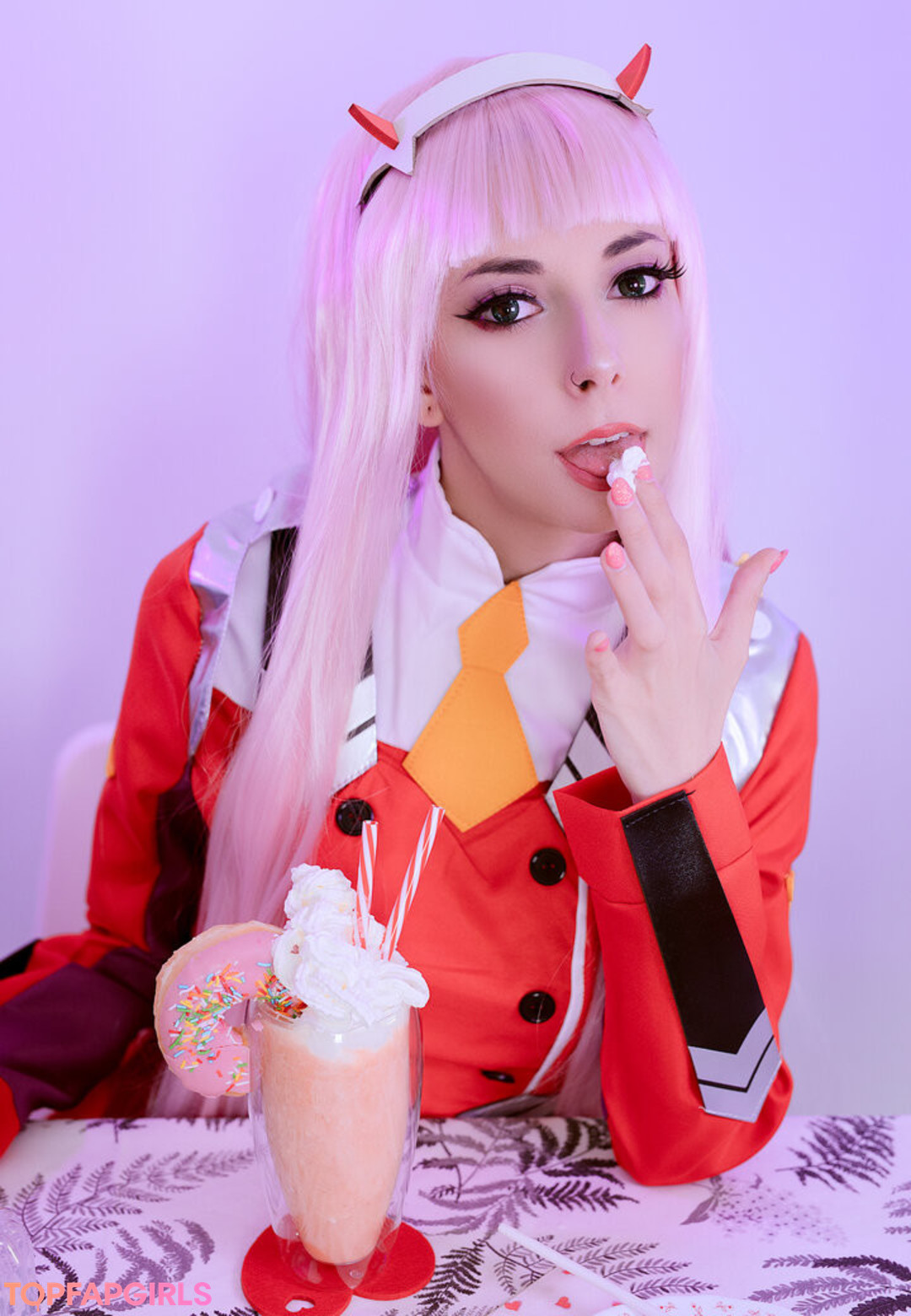 SerasCosplay star high quality photo