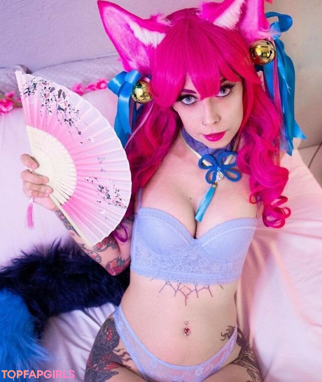 SerasCosplay pretty pornstar galleries