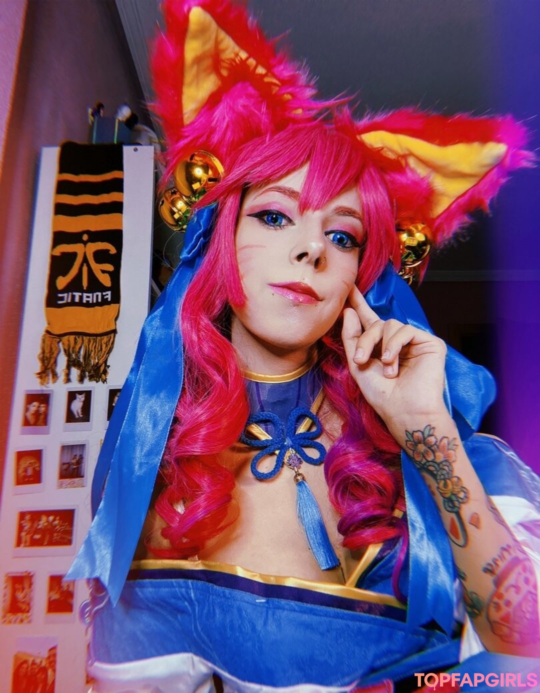 SerasCosplay sexy star archive