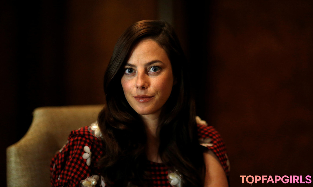 Kaya Scodelario pornographic star galleries
