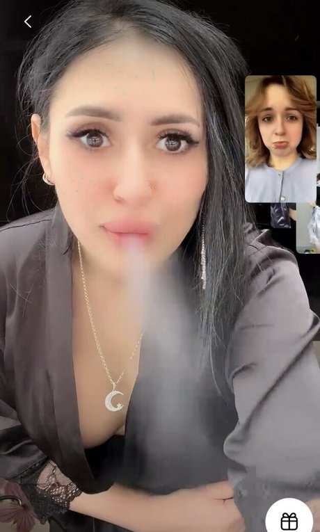 Janym star pretty photos