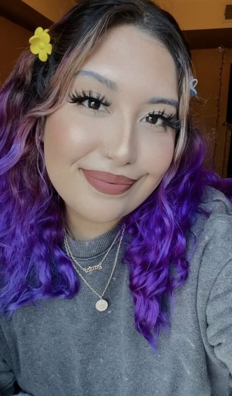 Lightnesss star adult pic