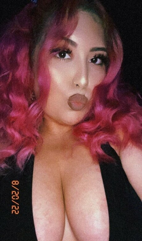 Lightnesss nude model archive