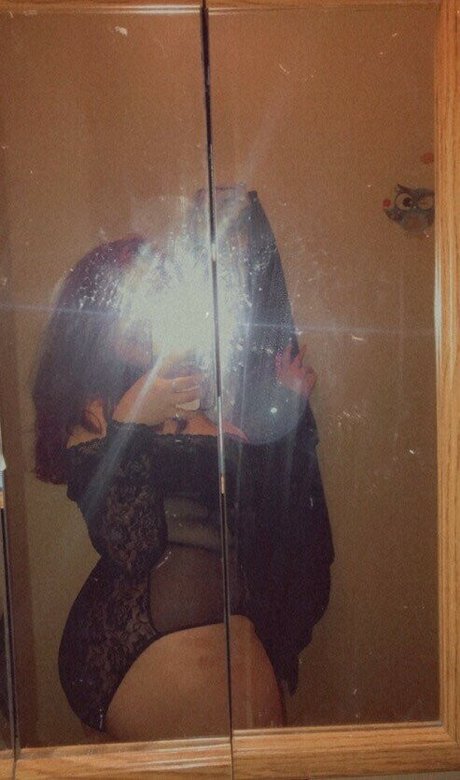 Lightnesss nudes star archive