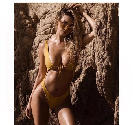 ebony fitness onlyfans perfect photos