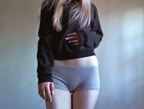 LiaNymph hot pornstar galleries
