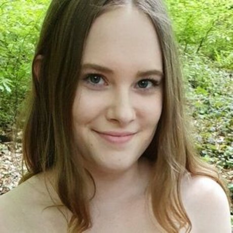 lovlyluna erotic star images