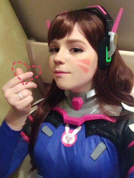 black hair milf onlyfans art nude photo