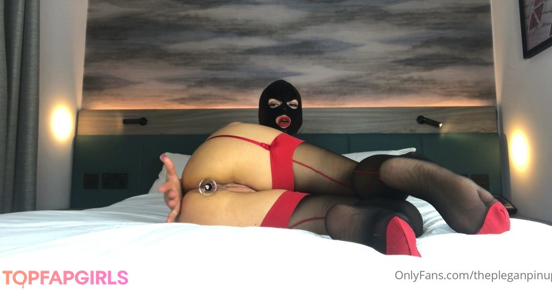 small pussy onlyfans top pics
