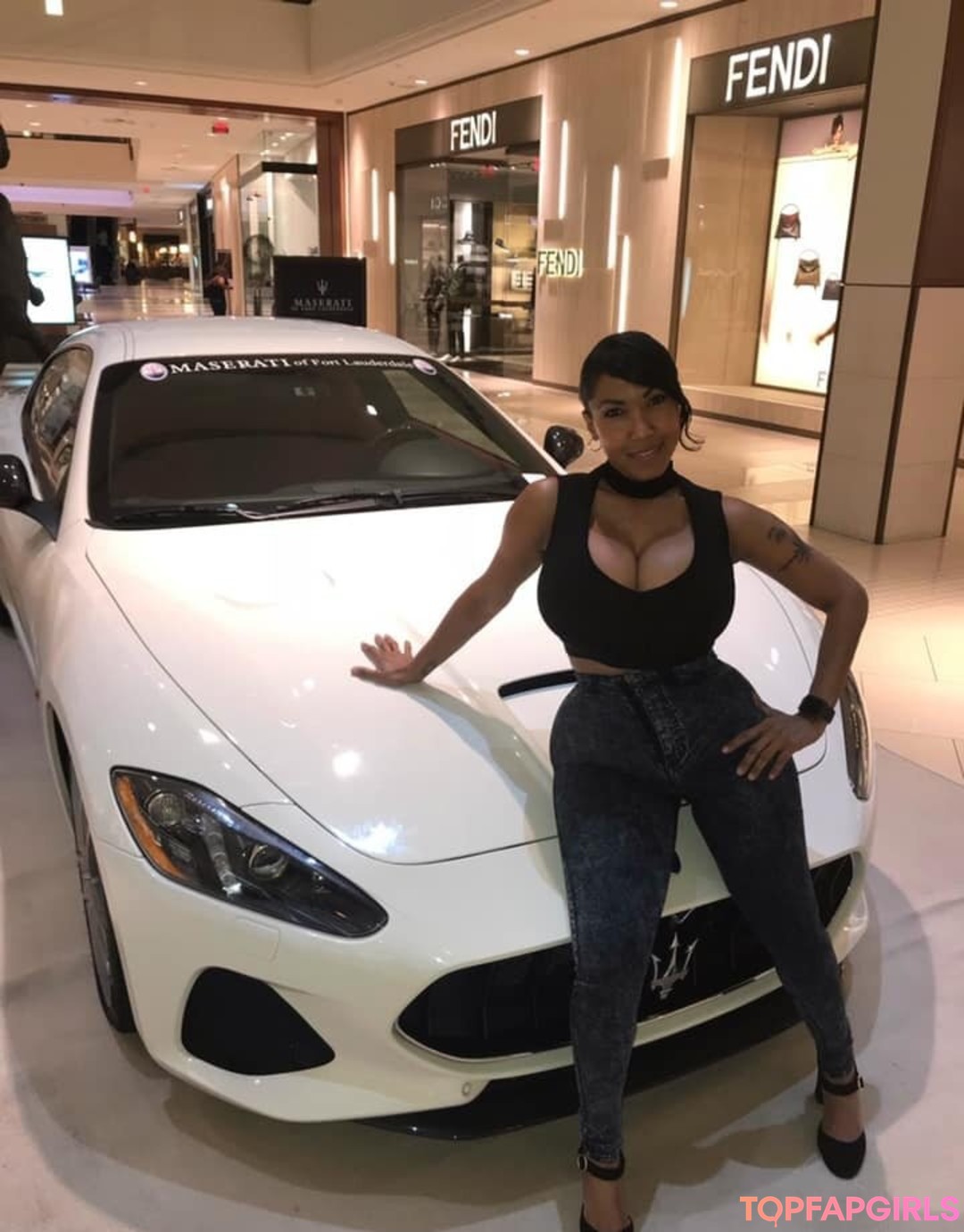 Odalys Borrero model beautiful pics