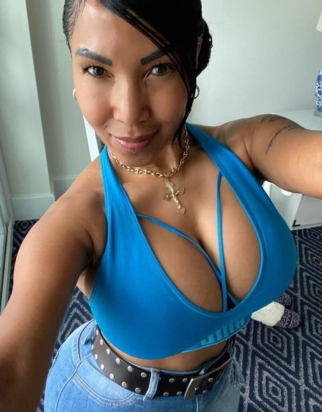 Odalys Borrero star photos