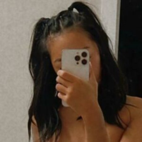 banhmibailee model hot photos