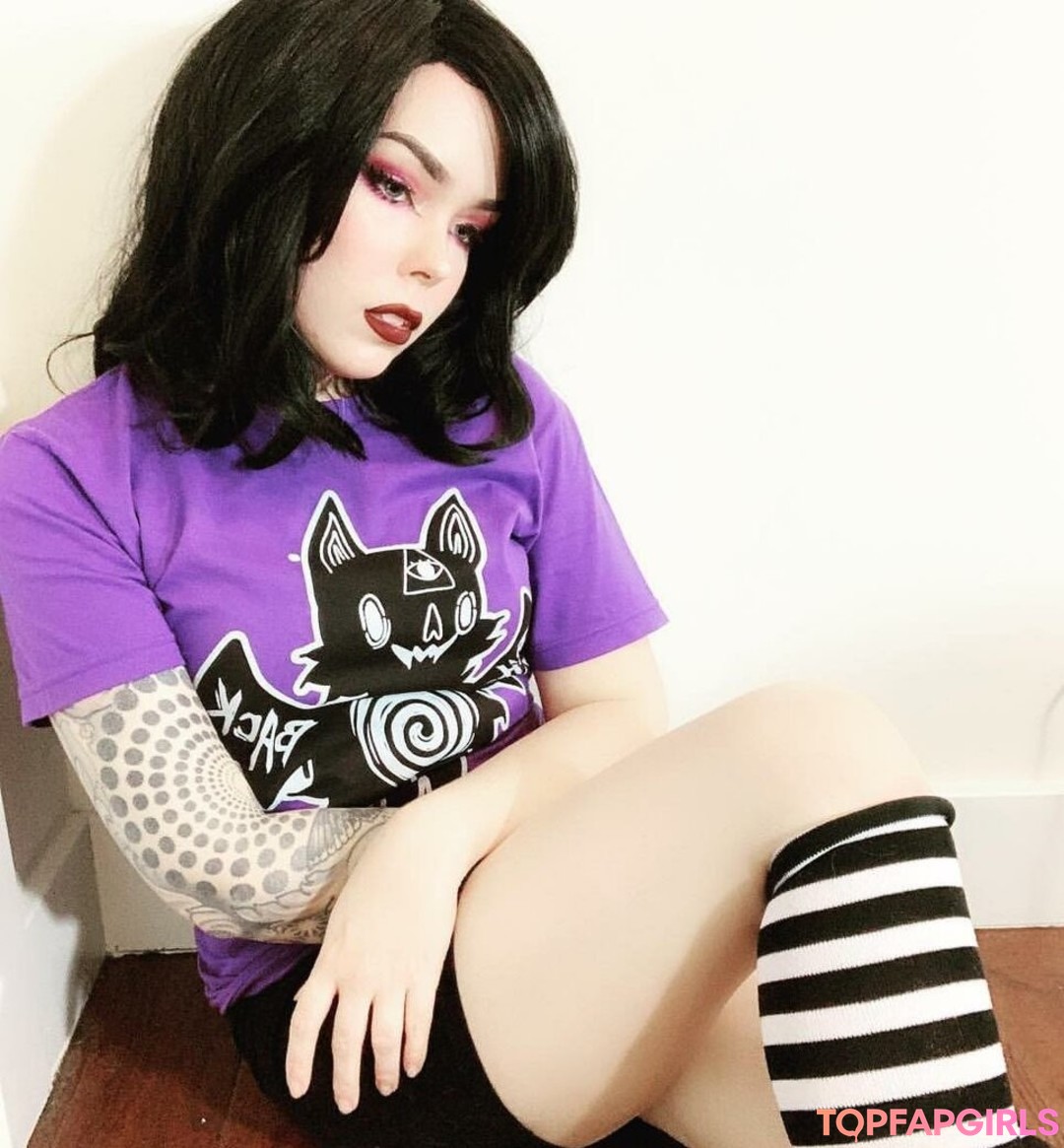 beautiful ladyboy onlyfans free nude pic