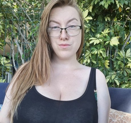 Blondy1 top profile image