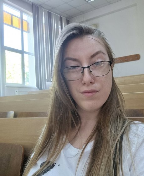 Blondy1 free model pictures