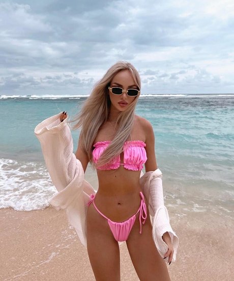 Yana fire exclusive star image