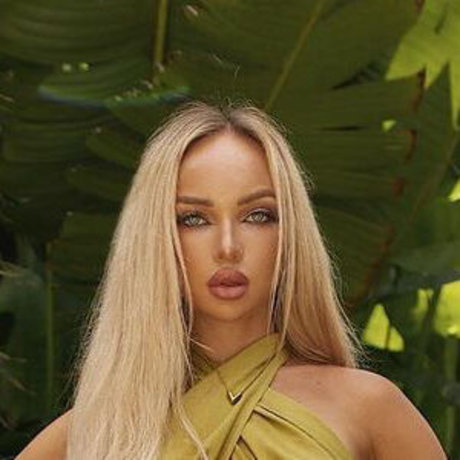 Yana fire xxx star pics