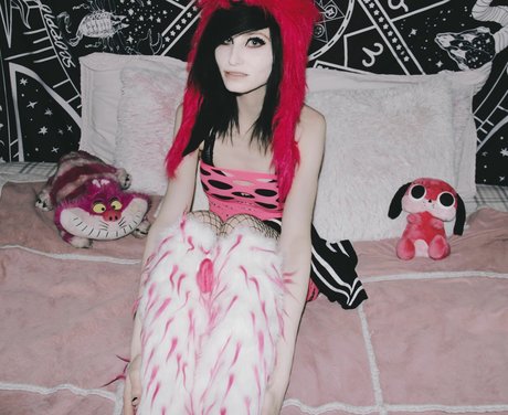 Urfavemo666 high quality model image