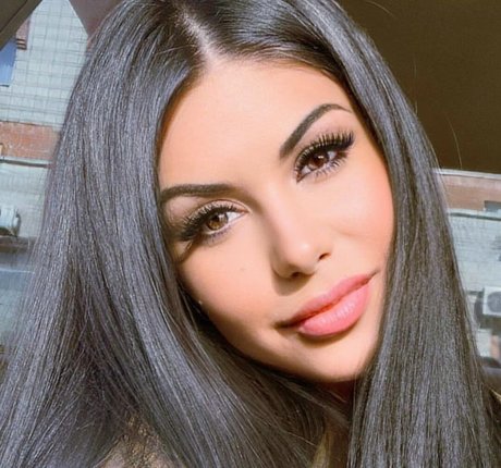 Audriana Hepburn hd actress archive