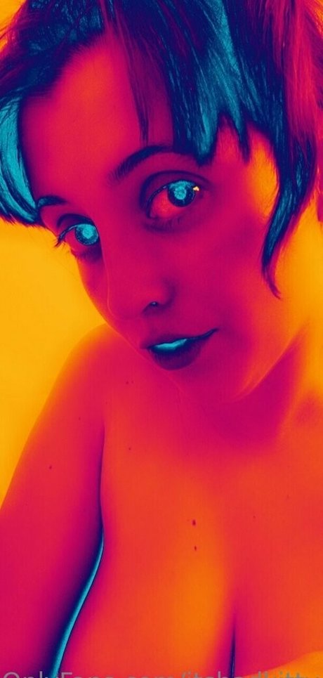 Itsbadkittyof pornstar naked pics