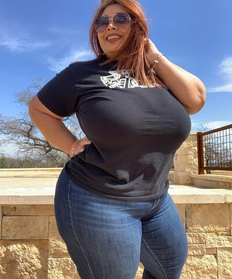 indian milf onlyfans beautiful photo