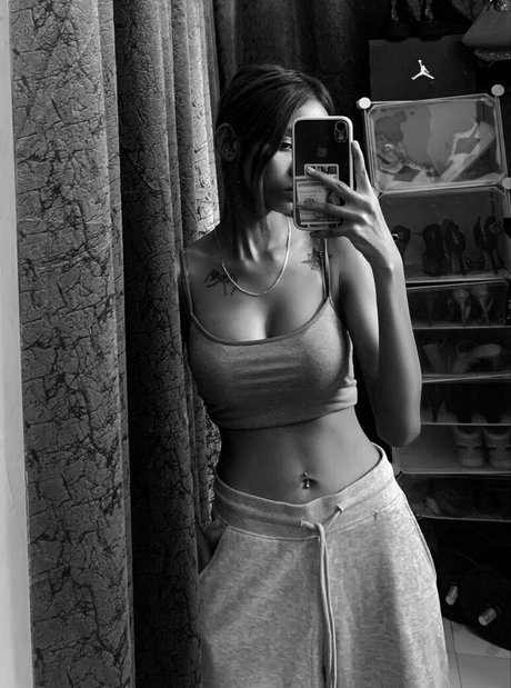 Akansha Laida pornstar nude photos