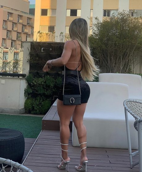 Ruth Teles star nudes pic