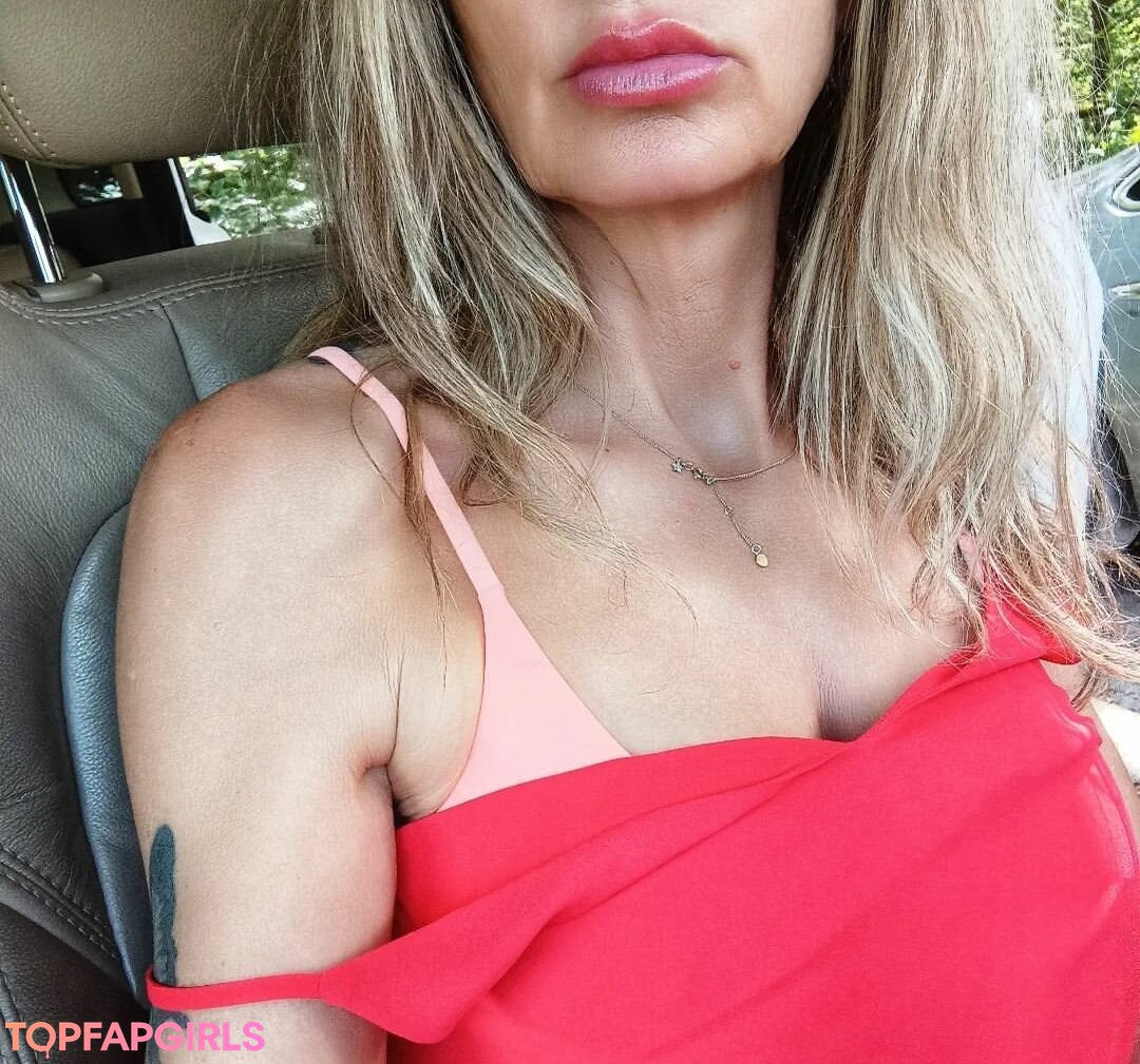 Marythegym sex model pics
