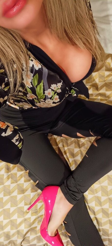 gay gloryhole onlyfans beautiful porn image