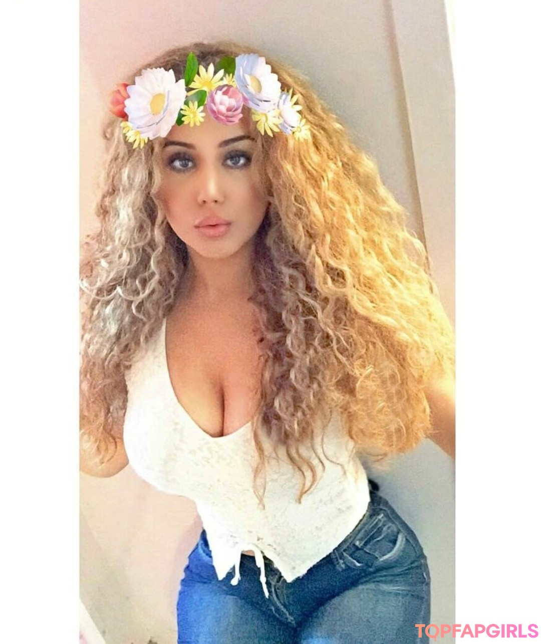 sarabahrami star free pics