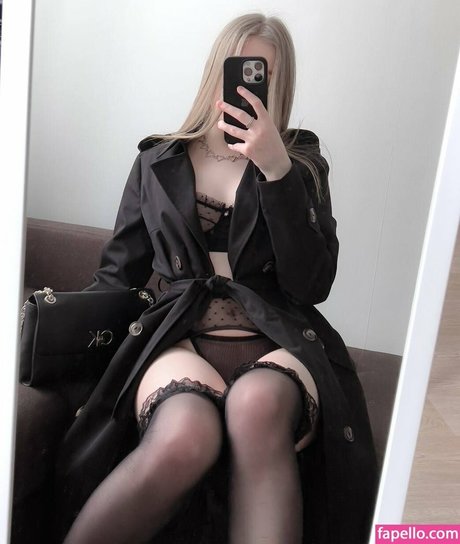 black hair milf onlyfans porno gallery