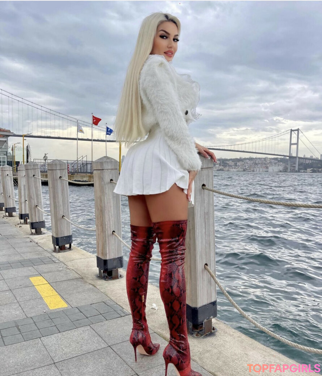 Jelena Savic model adult img