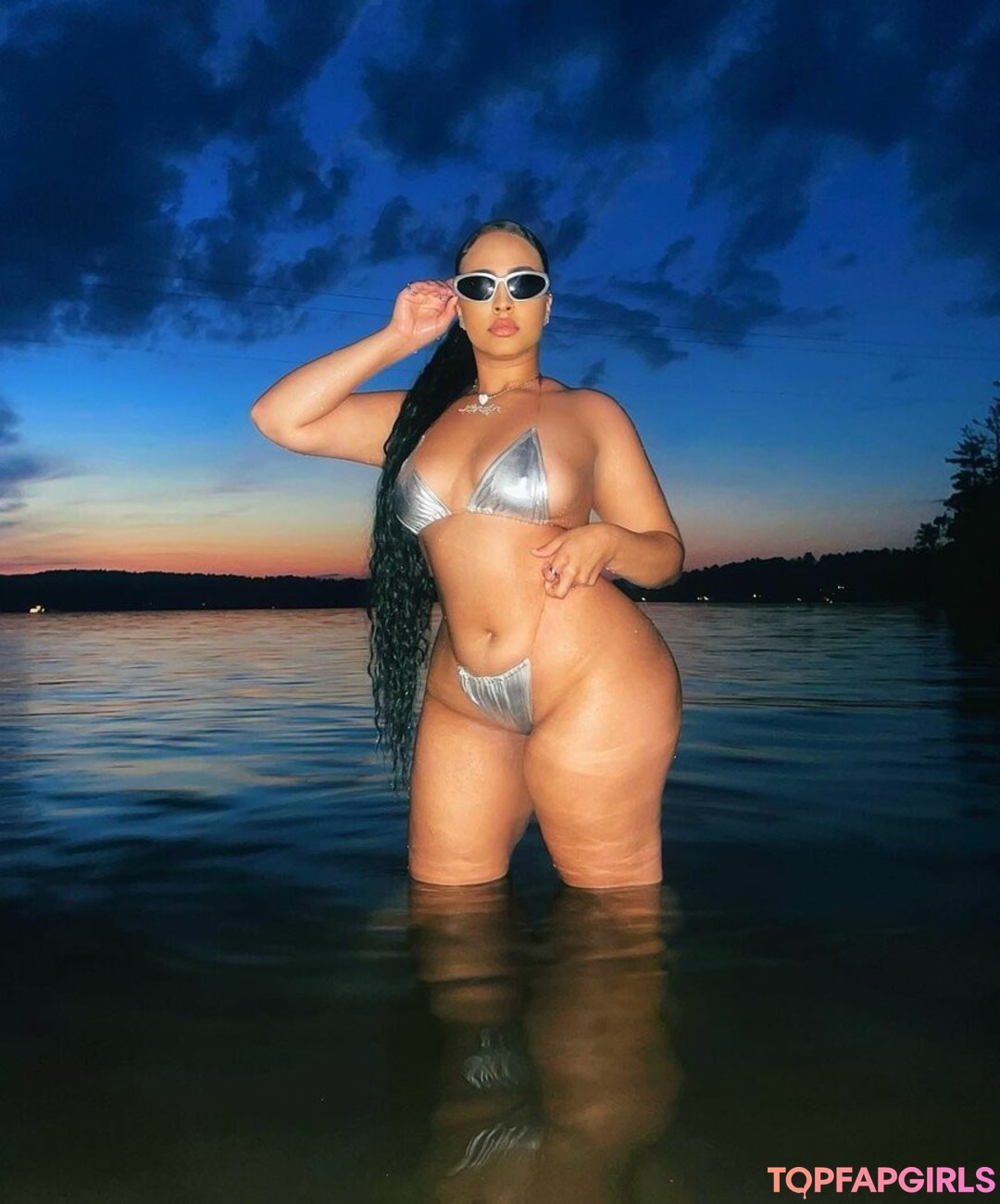 Stacy Londyn pornstar nude archive