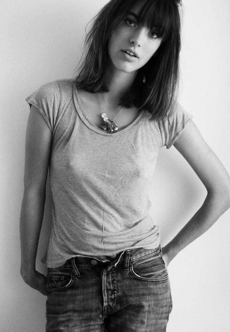 Louise Follain model art pics