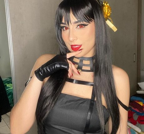 Faelinyfae star hot pictures