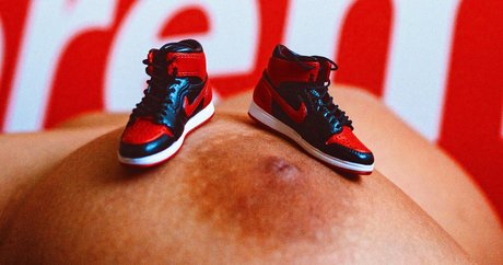 down onlyfans beautiful naked pics