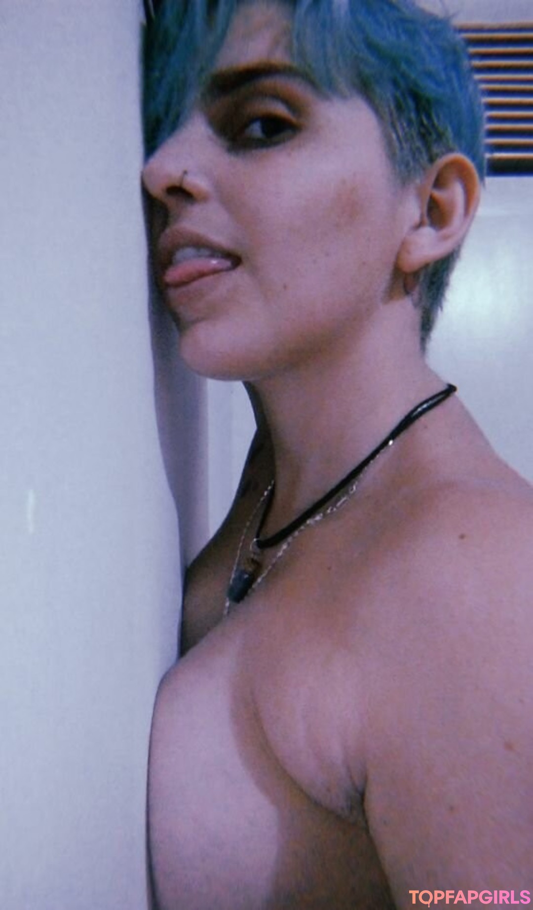 psychologist onlyfans naked pic