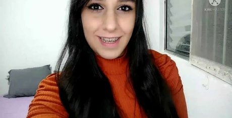 curvy lesbian onlyfans porno photos