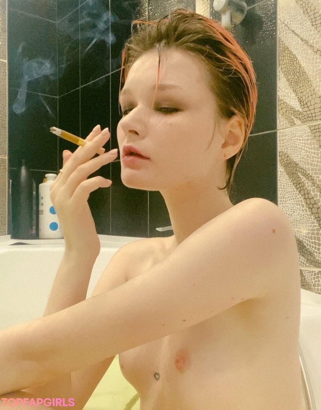 waifu onlyfans free porn photos