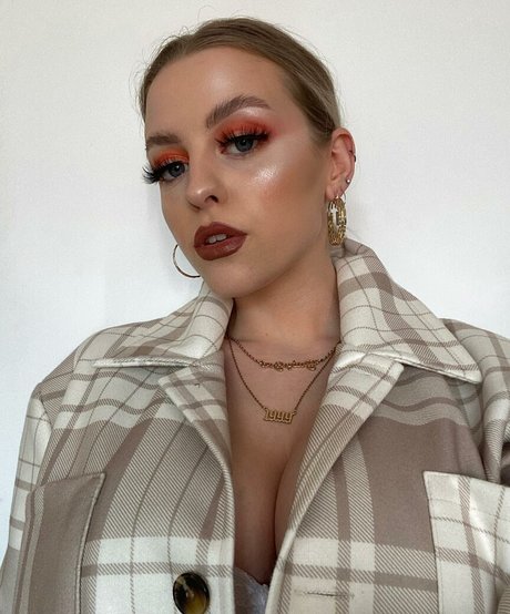 fishnet stockings onlyfans sex image