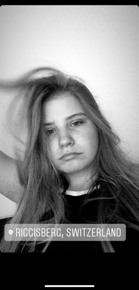 Aline Zwahlen porn actress archive