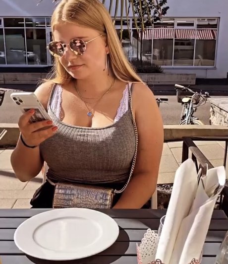 Aline Zwahlen nudes star gallery